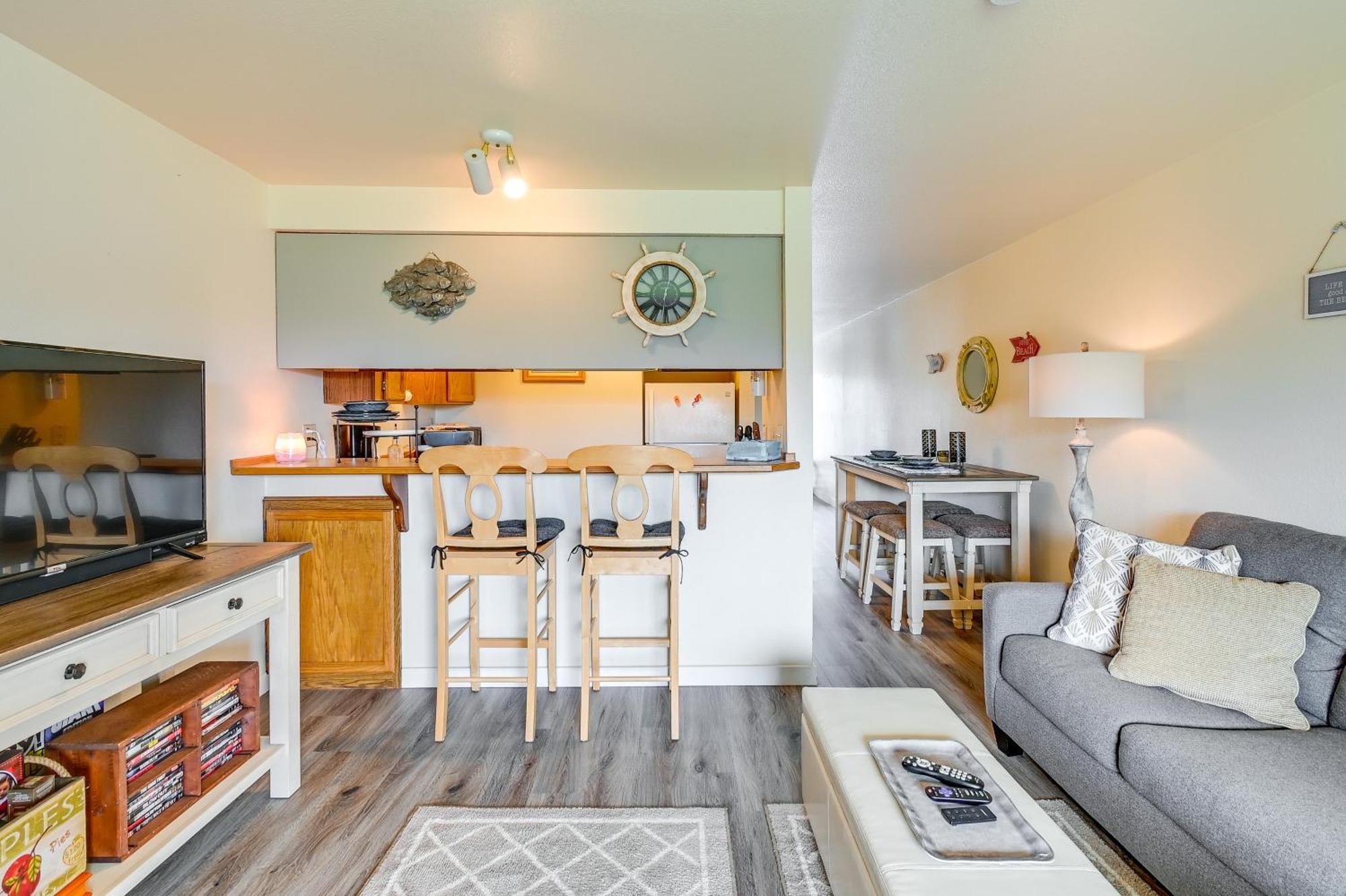 Appartement With Balcony Less Than 1 Mi To Beach! Ocean Shores