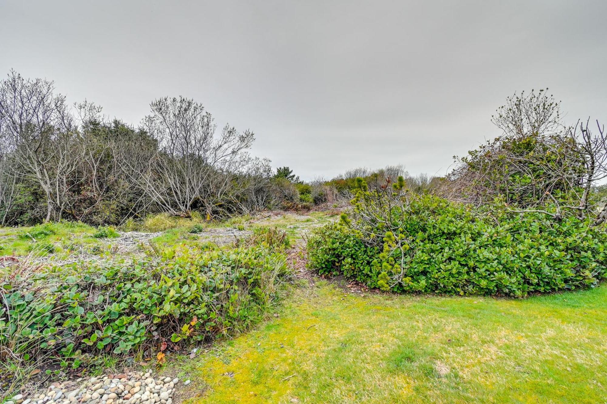Appartement With Balcony Less Than 1 Mi To Beach!