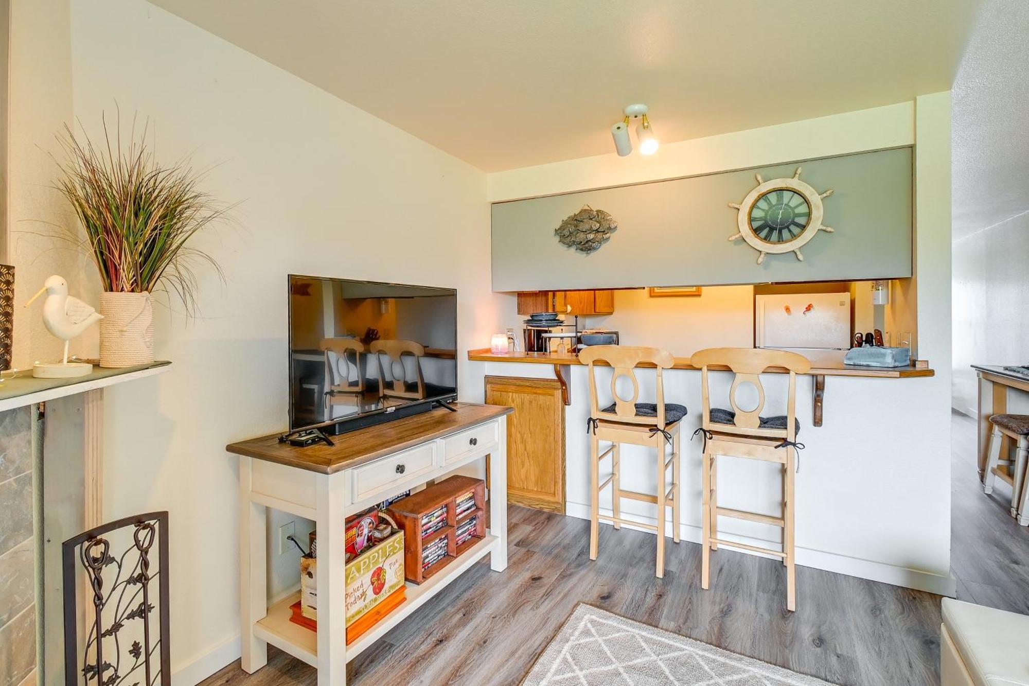 With Balcony Less Than 1 Mi To Beach! Appartement